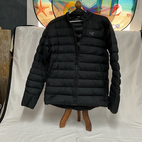 Arc'teryx | Jackets & Coats | Euc Mens Arcteryx Puffer Zip Up Jacket ...
